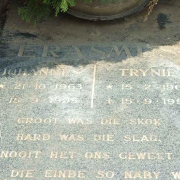 ERASMUS Johannes 1963-1995 &amp; Trynie 1964-1995