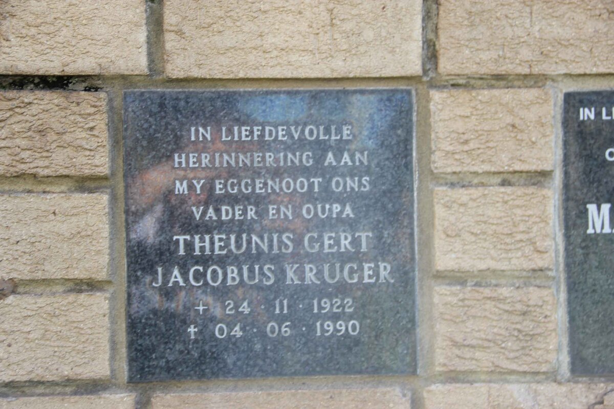 KRUGER Theunis Gert Jacobus 1922-1990