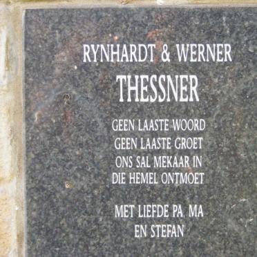 T - Vanne :: Surnames - T