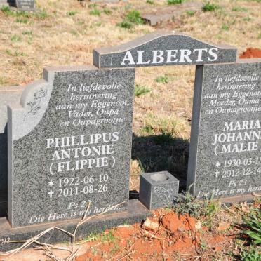 ALBERTS Phillipus Antonie 1922-2011 & Maria Johanna 1930-2012