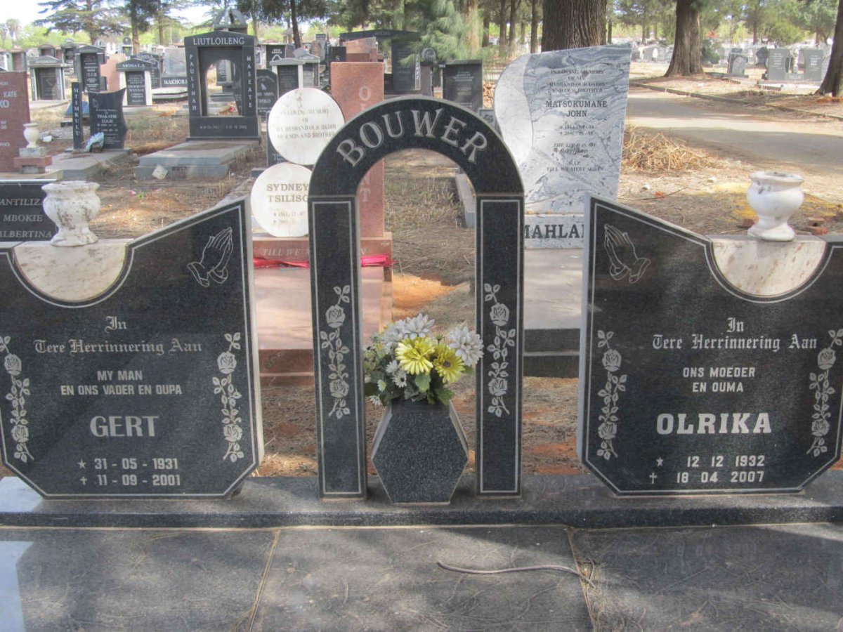 BOUWER Gert 1931-2001 &amp; Olrika 1932-2007