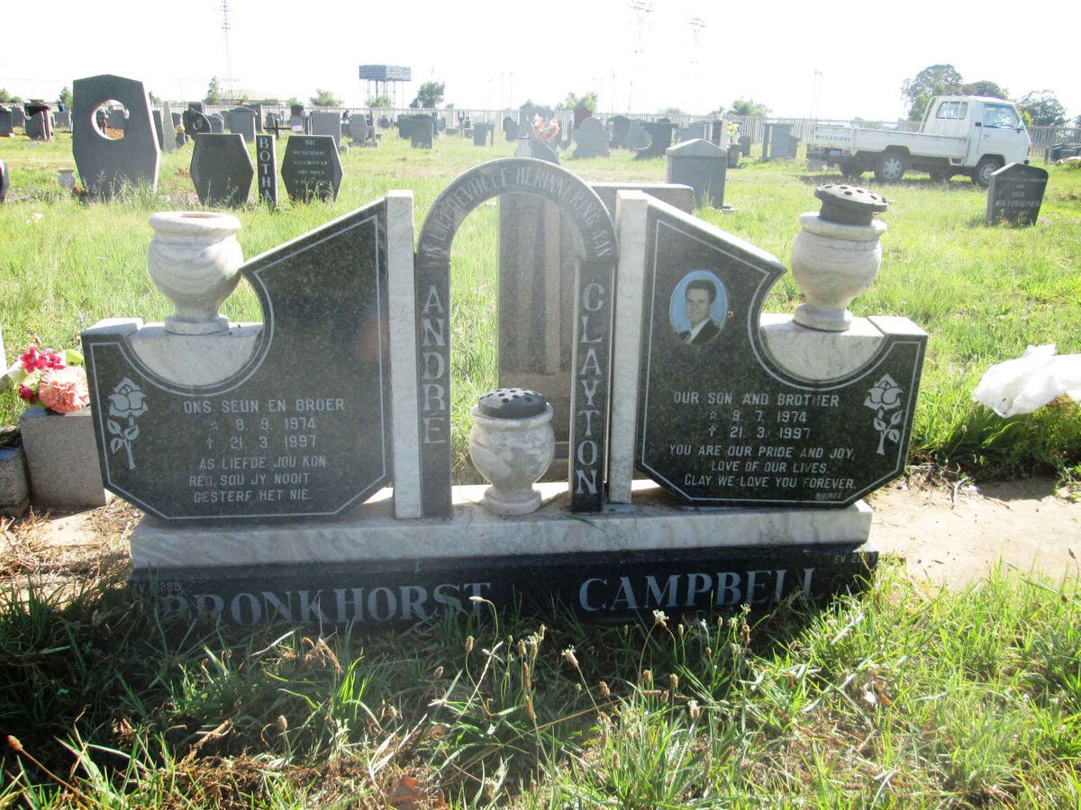 BRONKHORST André 1974-1997 :: CAMPBELL Clayton 1974-1997