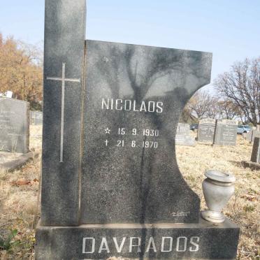 DAVRADOS Nicolaos 1930-1970