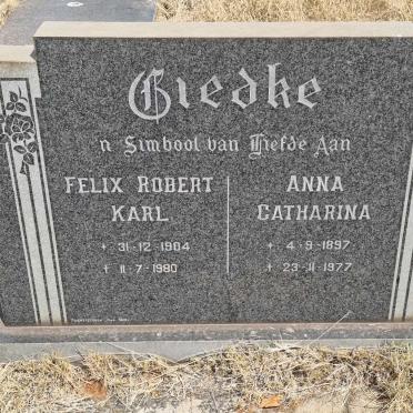 GIEDKE Felix Robert Karl 1904-1980 &amp; Anna Catharina 1897-1977