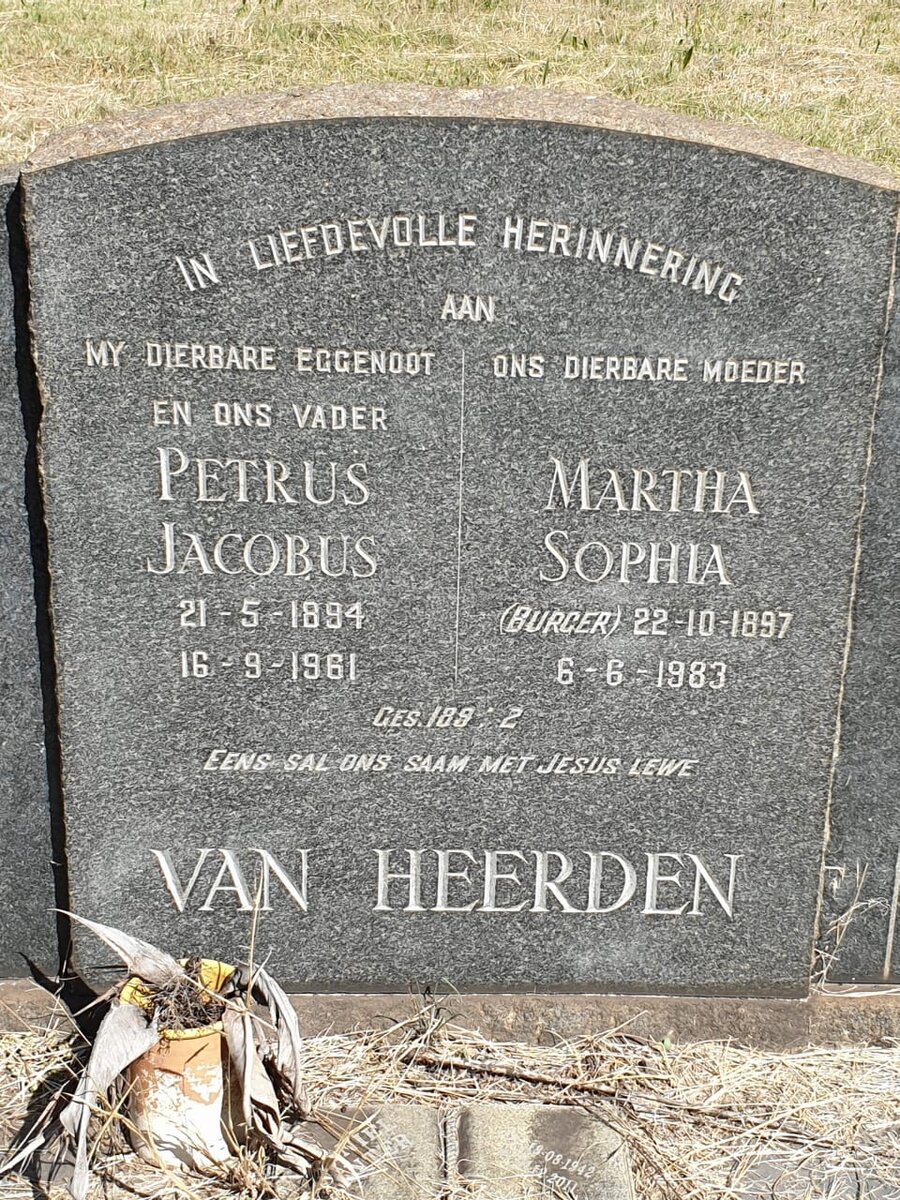 HEERDEN Petrus Jacobus 1894-1961 &amp; Martha Sophia BURGER 1897-1983
