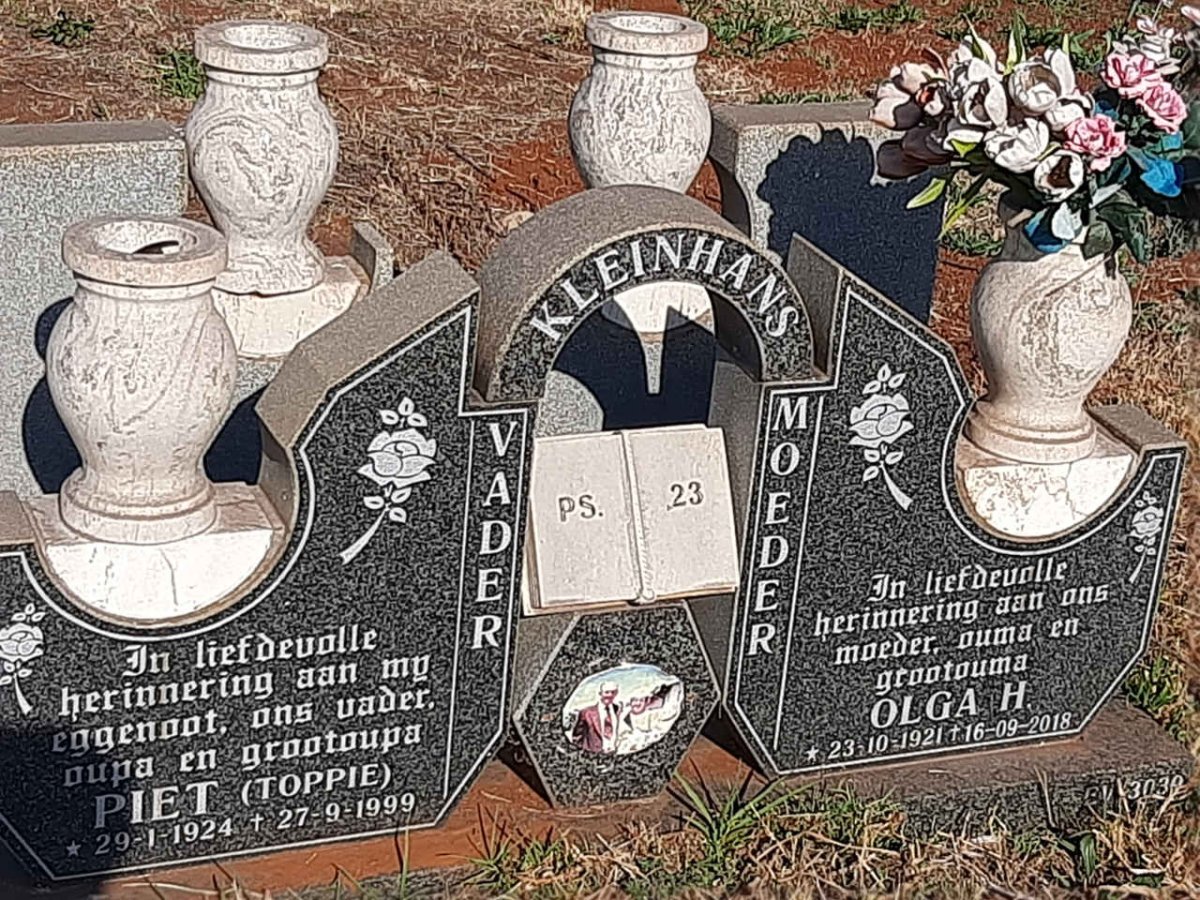 KLEINHANS Piet 1924-1999 & Olga H. 1921-2018