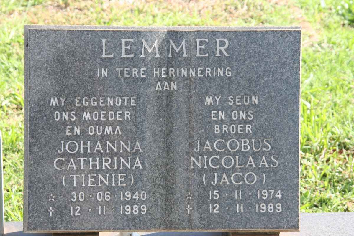LEMMER Johanna Cathrina 1940-1989 ::  LEMMER Jacobus Nicolaas 1974-1989