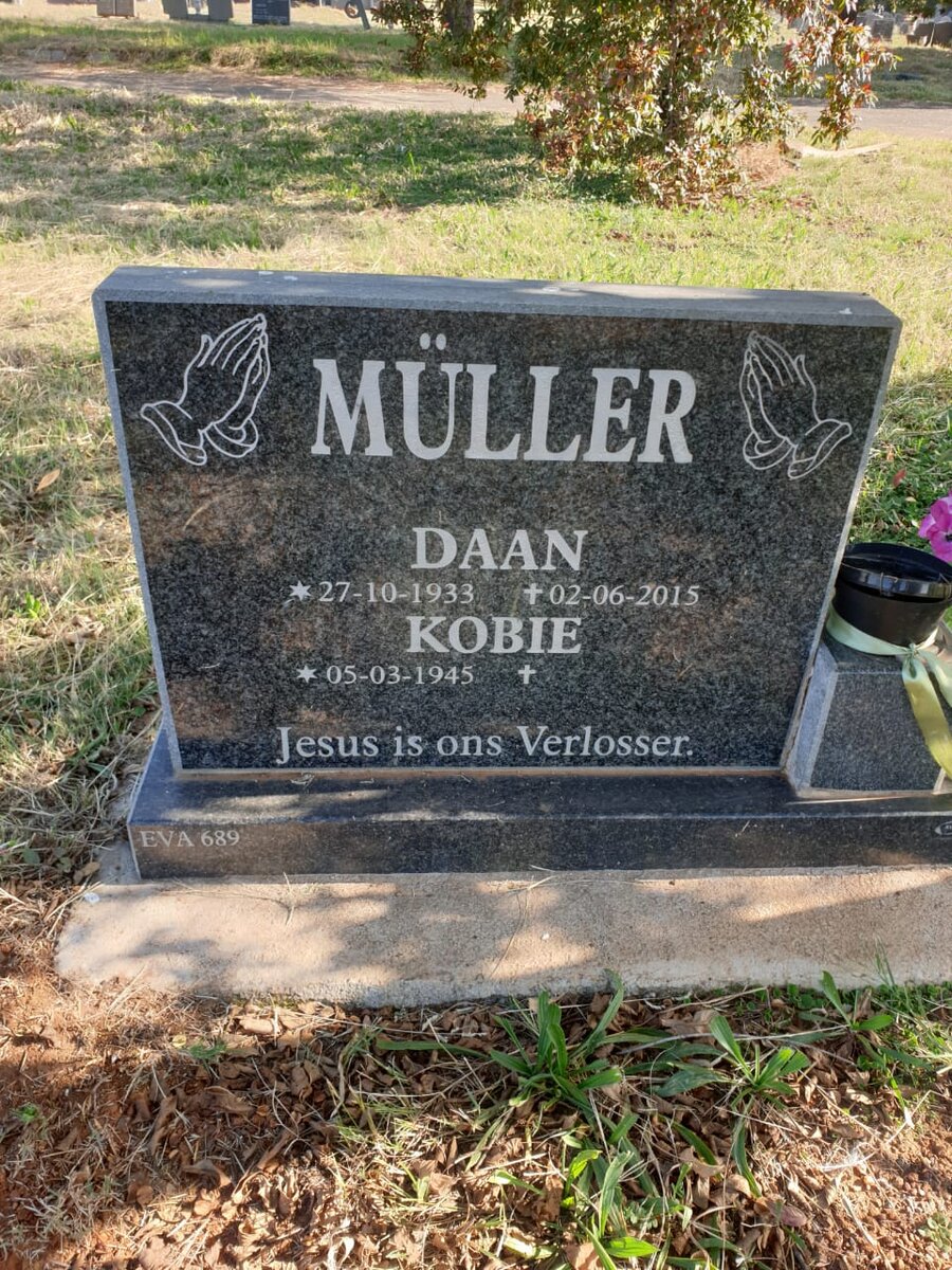 MÜLLER Daan 1933-2015 &amp; Kobie 1945-