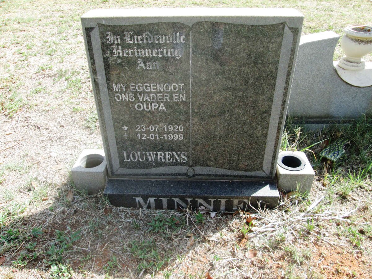 MINNIE Louwrens 1920-1999