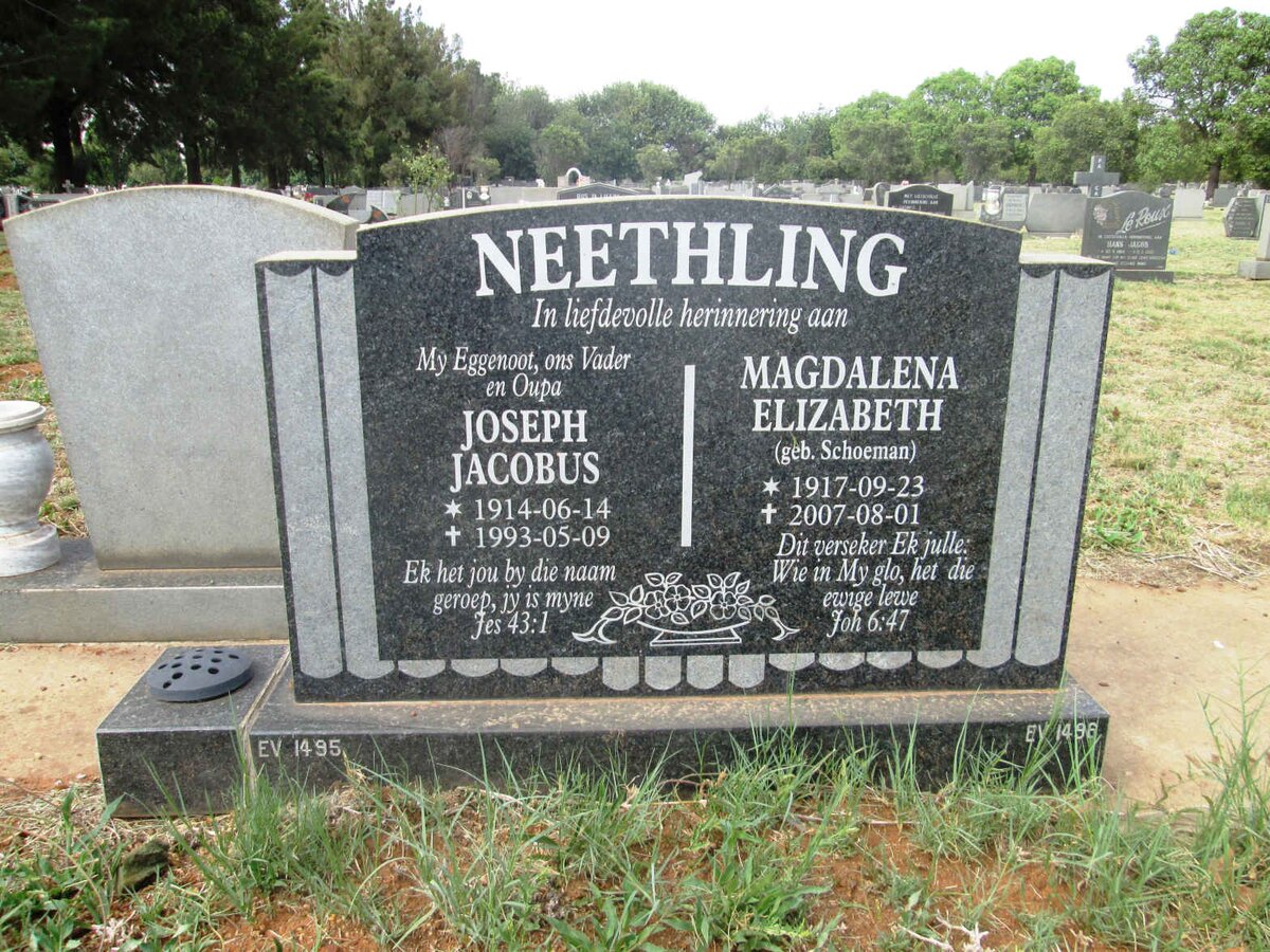 NEETHLING Joseph Jacobus 1914-1993 &amp; Magdalena Elizabeth SCHOEMAN 1917-2007