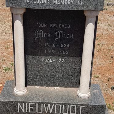 NIEUWOUDT Mick 1924-1985