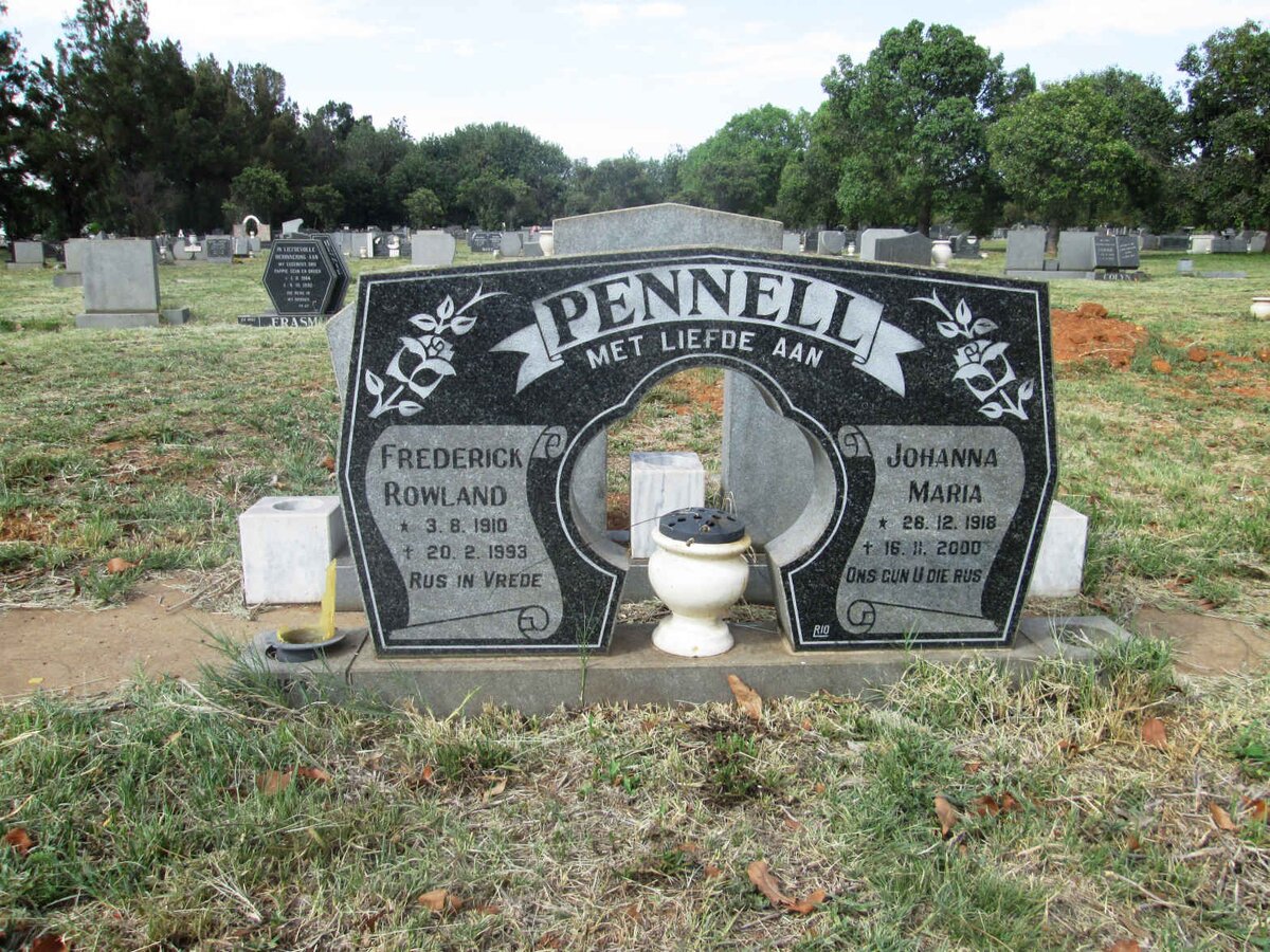 PENNELL Frederick Rowland 1910-1993 &amp; Johanna Maria 1918-2000