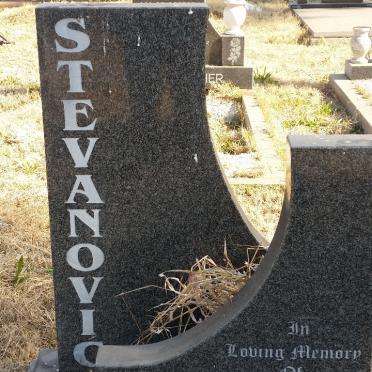 STEVANOVIC Susan 1949-1997