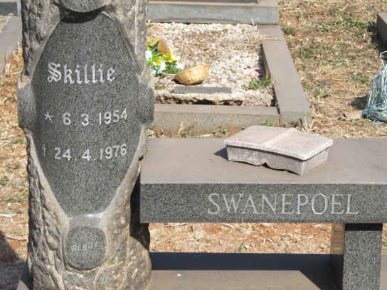 SWANEPOEL Skillie 1954-1976