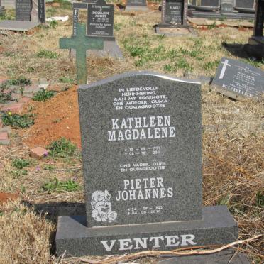 VENTER Pieter Johannes 1925-2015 & Kathleen Magdalene 1931-2011