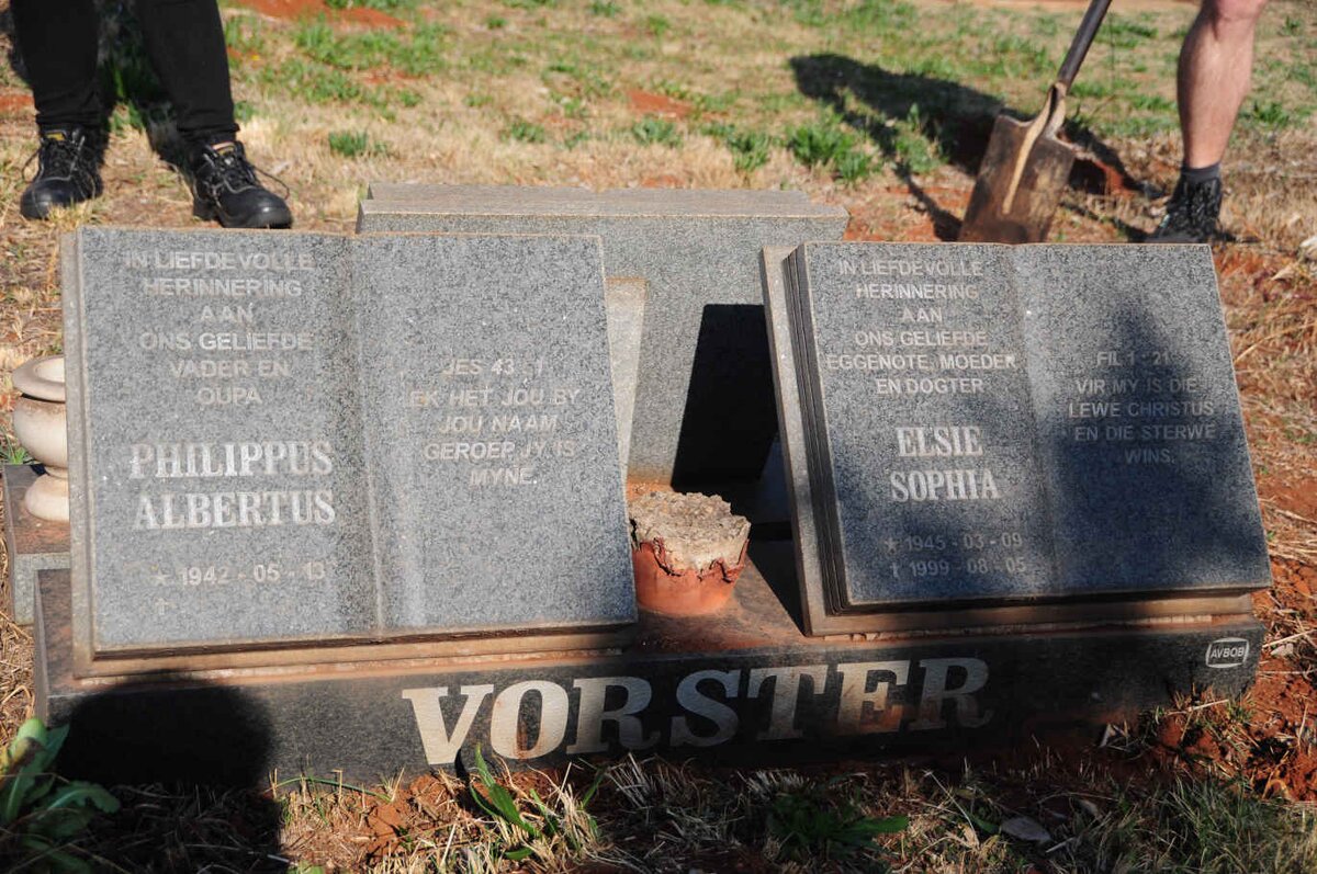 VORSTER Philippus Albertus 1942- & Elsie Sophia 1945-1999