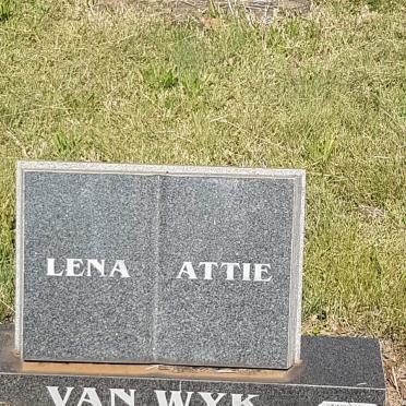 WYK Attie, van &amp; Lena