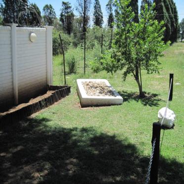 Gauteng, VANDERBIJLPARK district, Vaal Barrage, Kaalplaats 577, farm cemetery_4