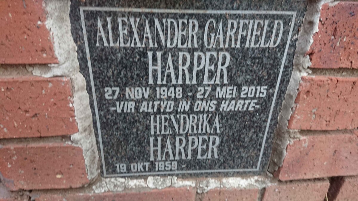 HARPER Alexander Garfield 1948-2015 &amp; Hendrika 1959-