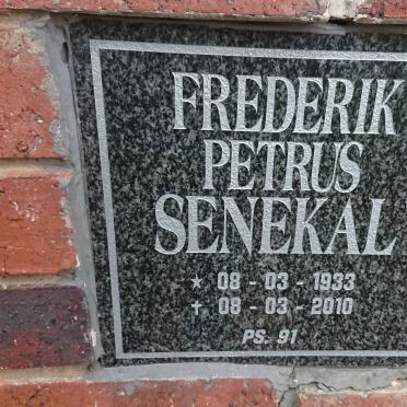 SENEKAL Frederik Petrus 1933-2010