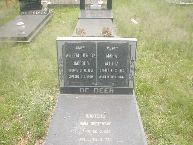 BEER Willem Hendrik Jacobus, de 1891-1940 &amp; Maria Aletta 1896-1944 :: DE BEER Baba -1930