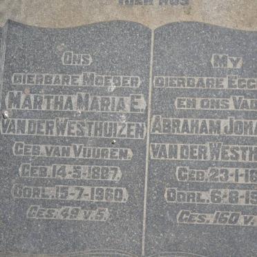 WESTHUIZEN Abraham Johannes, van der 1881-1943 &amp; Martha Maria E. VAN VUUREN 1887-1960