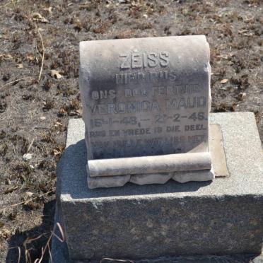 ZEISS Veronica Maud 1946-1946