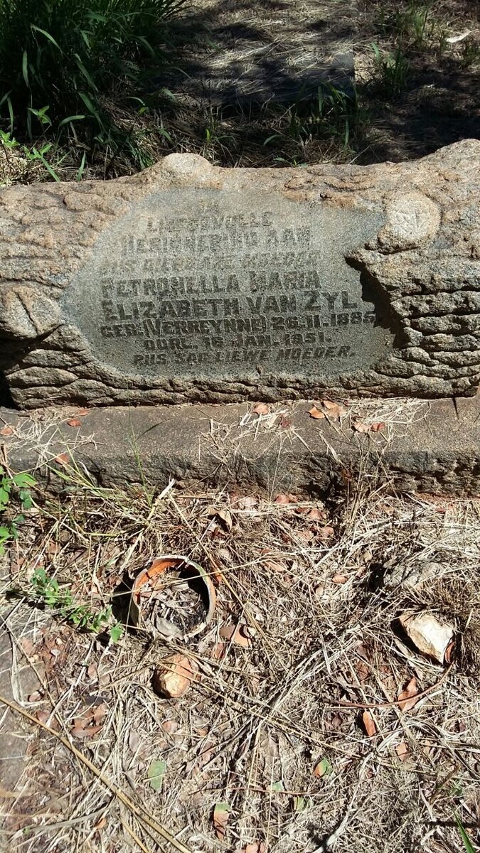 ZYL Petronella Maria Elizabeth, van nee VERREYNNE 1885-1951