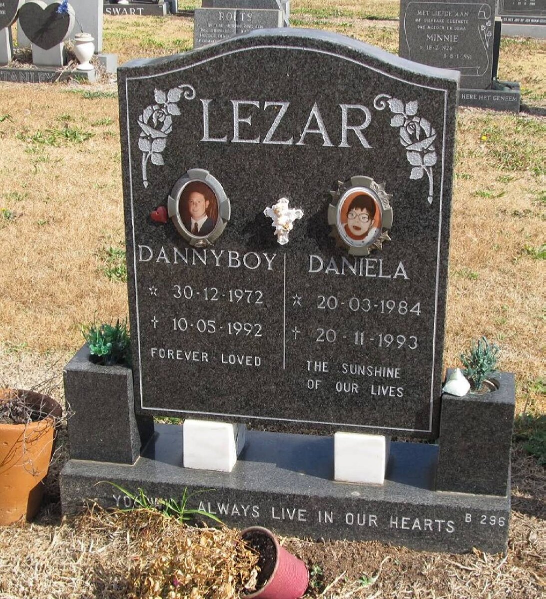 LEZAR Dannyboy 1972-1992 &amp; Daniela 1984-1993