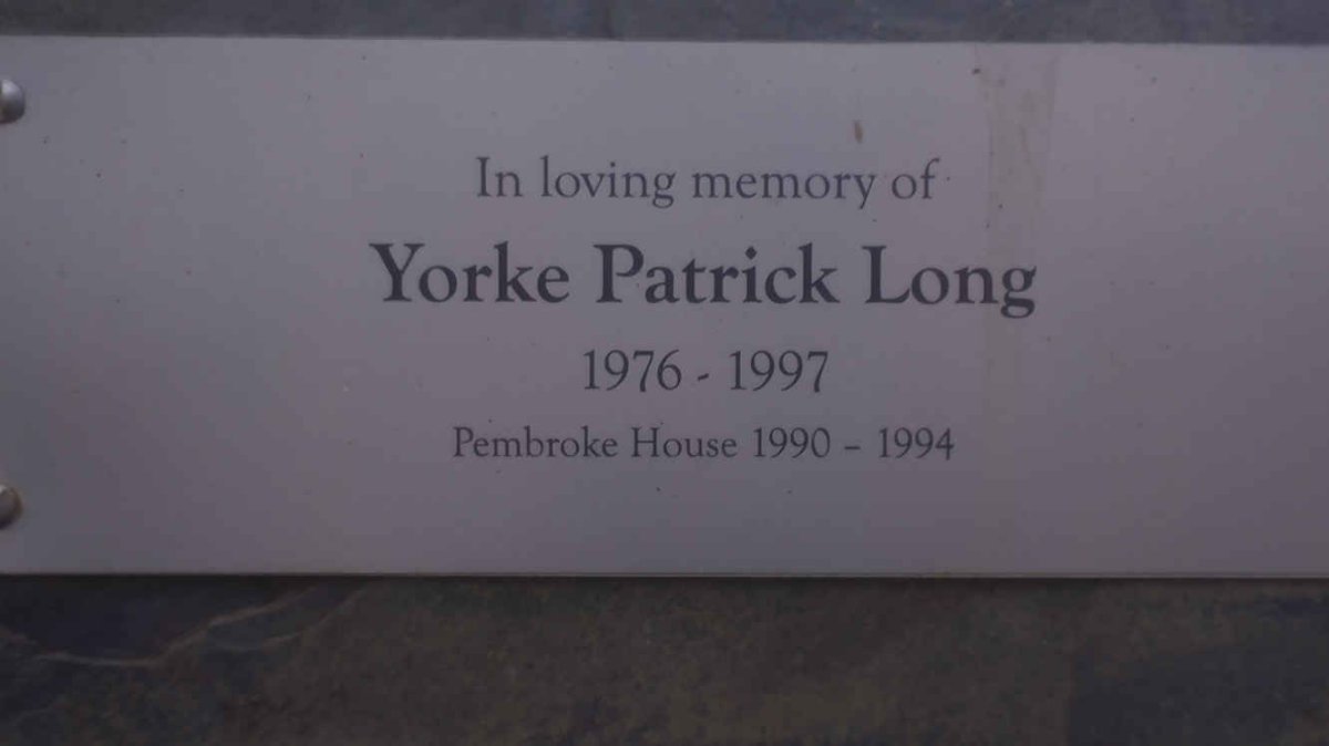 LONG Yorke Patrick 1976-1997