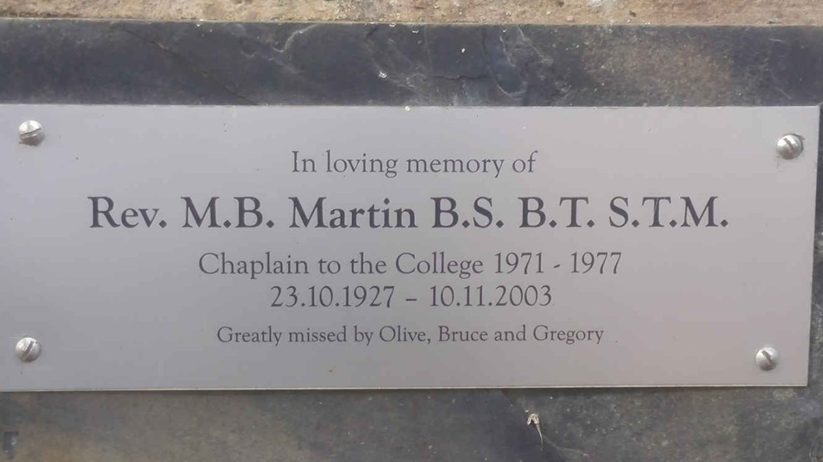 MARTIN M.B. 1927-2003
