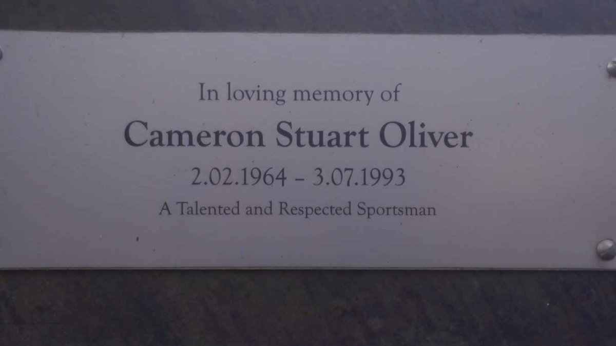 OLIVER Cameron Stuart 1964-1993