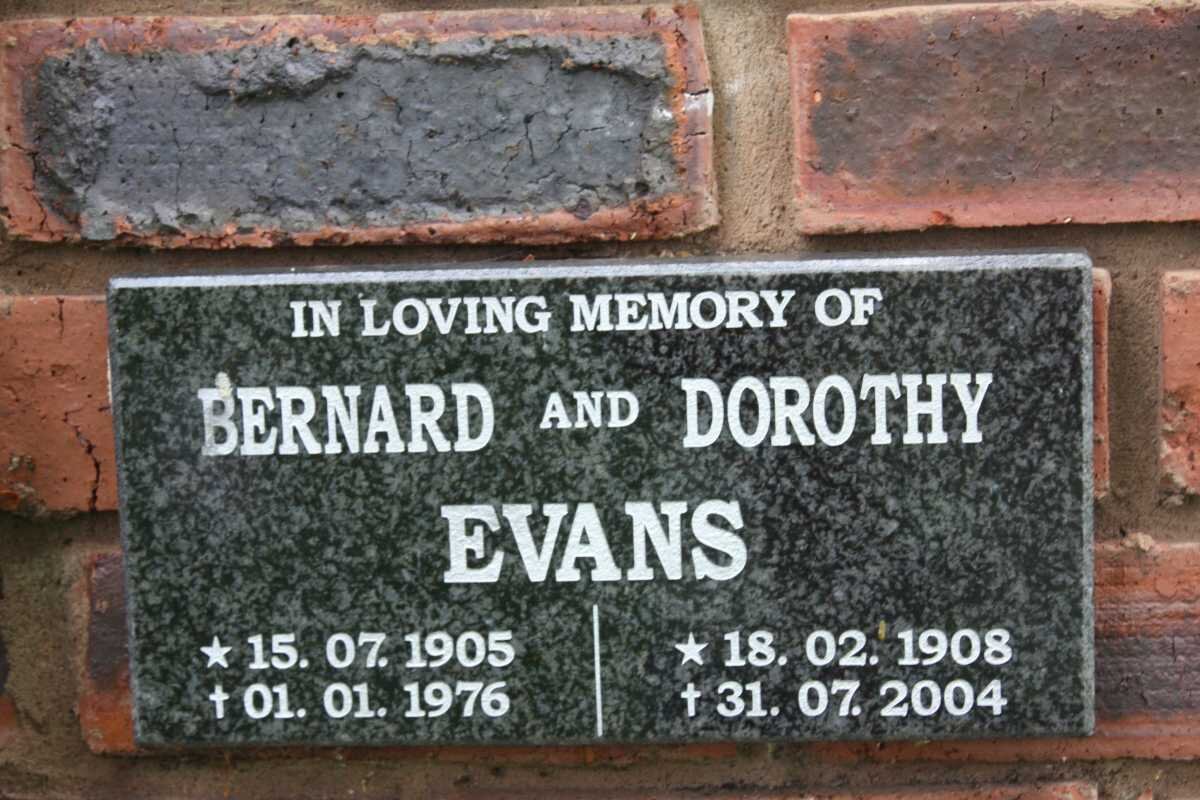 EVANS Bernard 1905-1976 &amp; Dorothy 1908-2004