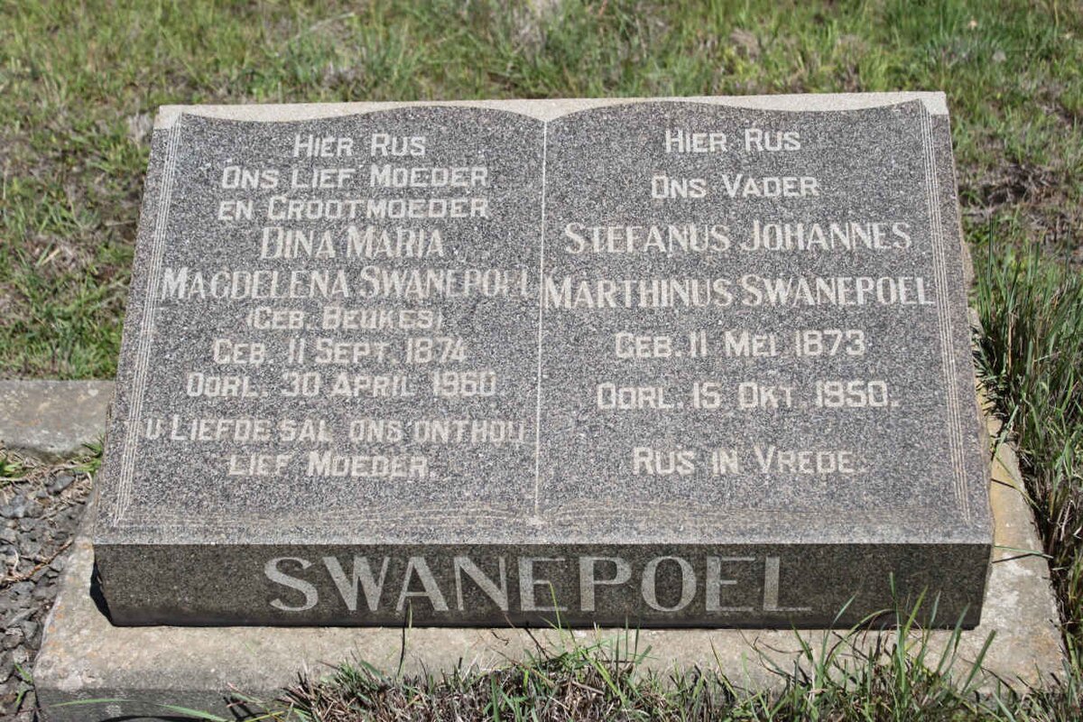 SWANEPOEL Stefanus Johannes Marthinus 1873-1950 &amp; Dina Maria Magdelena BEUKES 1674-1960