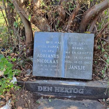 HERTOG Adrianus Nicolaas, den 1908-1979 & Jansje 1905-1987