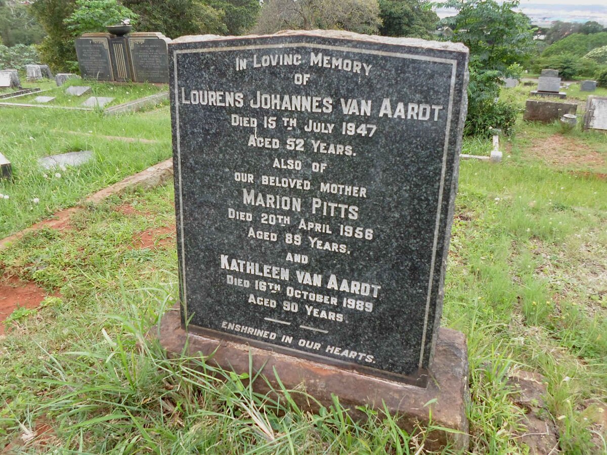AARDT Lourens Johannes, van -1947 :: PITTS Marion -1956 :: AARDT Kathleen, van -1989