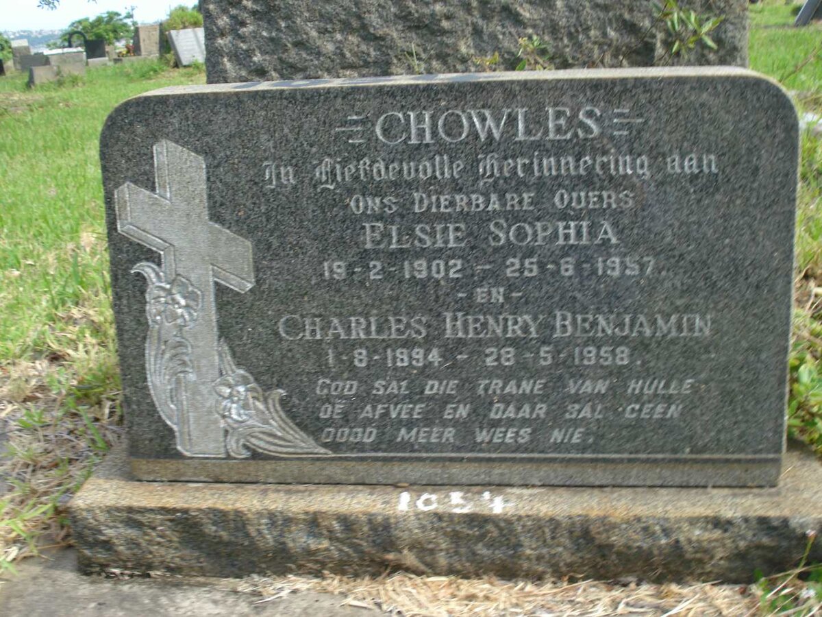 CHOWLES Charles Henry Benjamin 1894-1958 &amp; Elsie Sophia 1902-1957