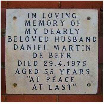 BEER Daniel Martin, de -1975