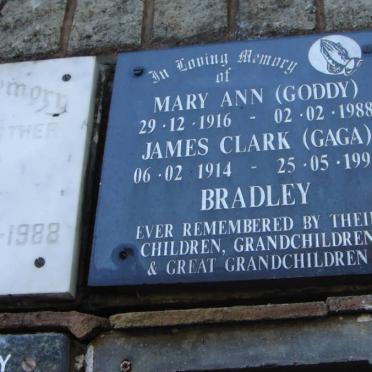 BRADLEY James Clark 1914-1995 &amp; Mary Ann 1916-1988