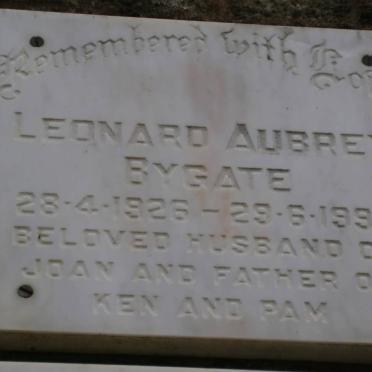 B - Vanne :: Surnames - B