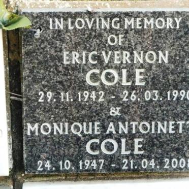 COLE Eric Vernon 1942-1990 &amp; Monique Antoinette 1947-2008