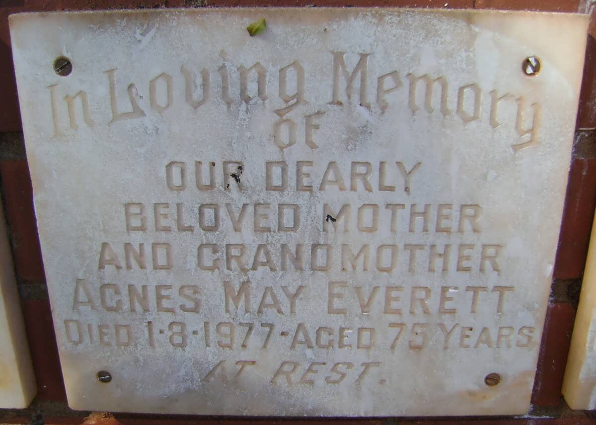 EVERETT Agnes May -1977