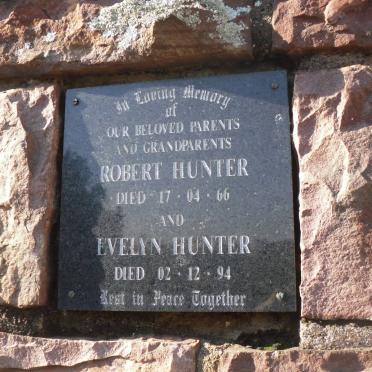 HUNTER Robert -1966 &amp; Evelyn -1994