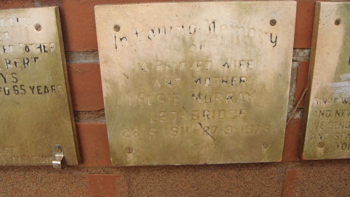 LETHBRIDGE Elsie Murray 1911-1973