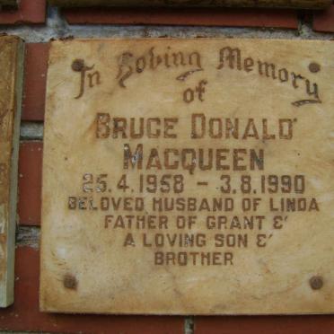 MACQUEEN Bruce Donald 1958-1990