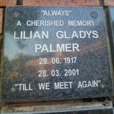 PALMER Lilian Gladys 1917-2001