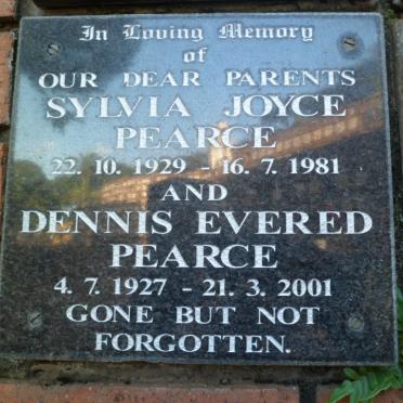 PEARCE Dennis Evered 1927-2001 &amp; Sylvia Joyce 1929-1981