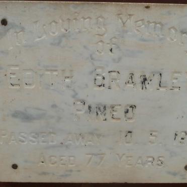 PINEO Edith Bramley  -1973