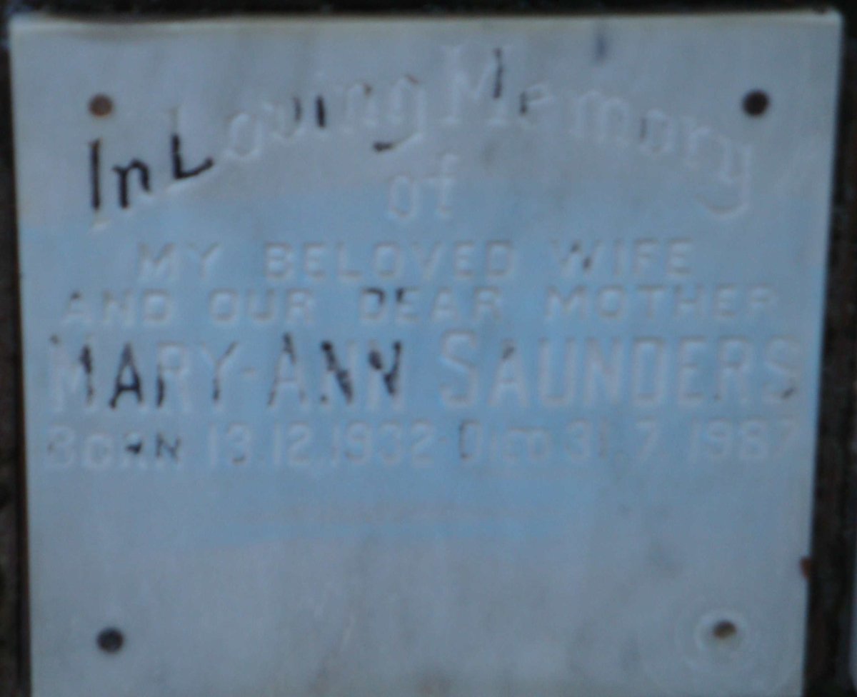 SAUNDERS Mary-Ann 1932-1987