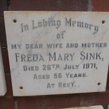 SINK Freda Mary -1971